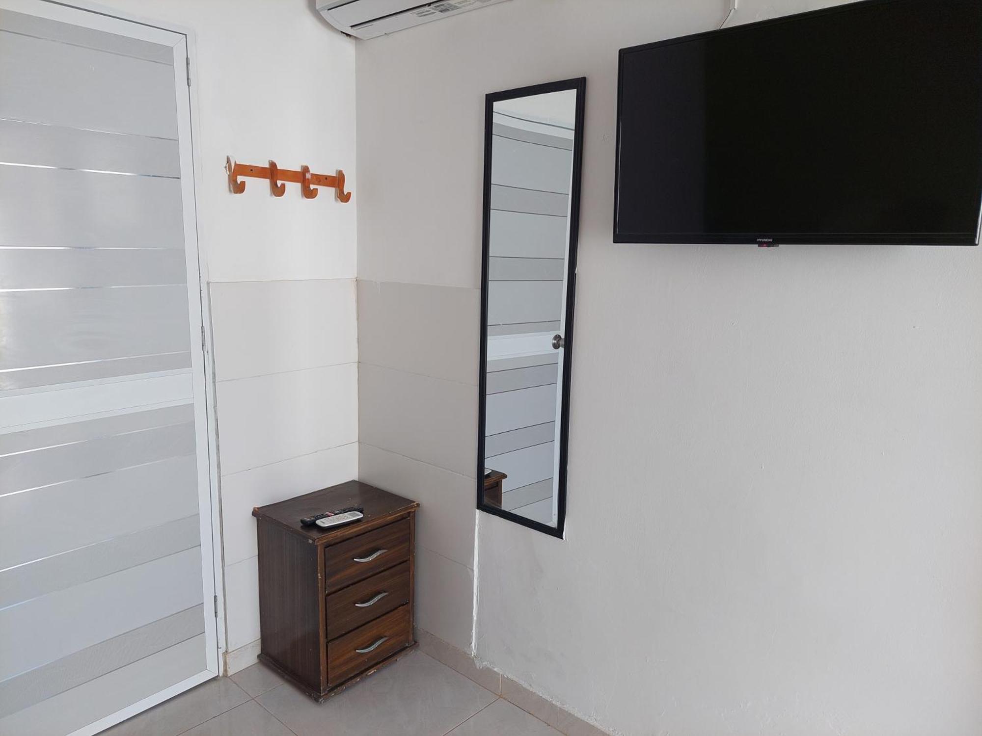 White Taganga Hotel Luaran gambar
