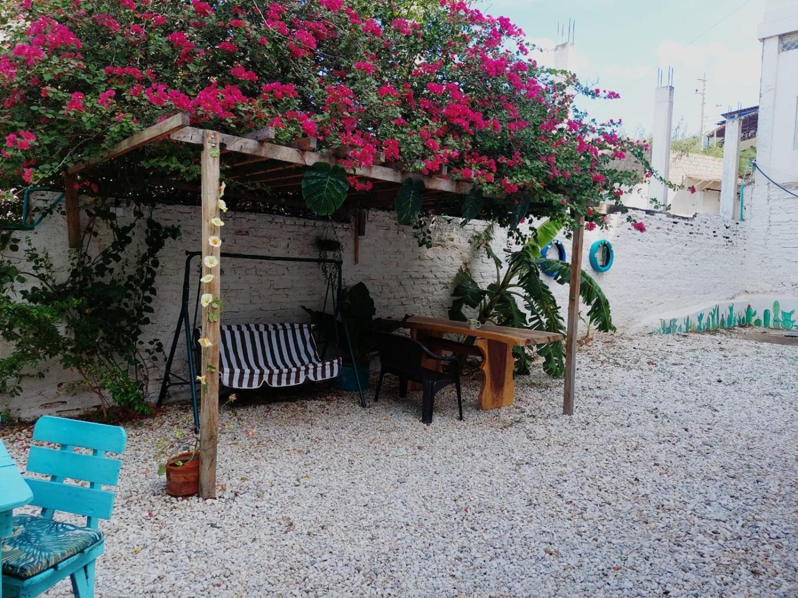 White Taganga Hotel Luaran gambar