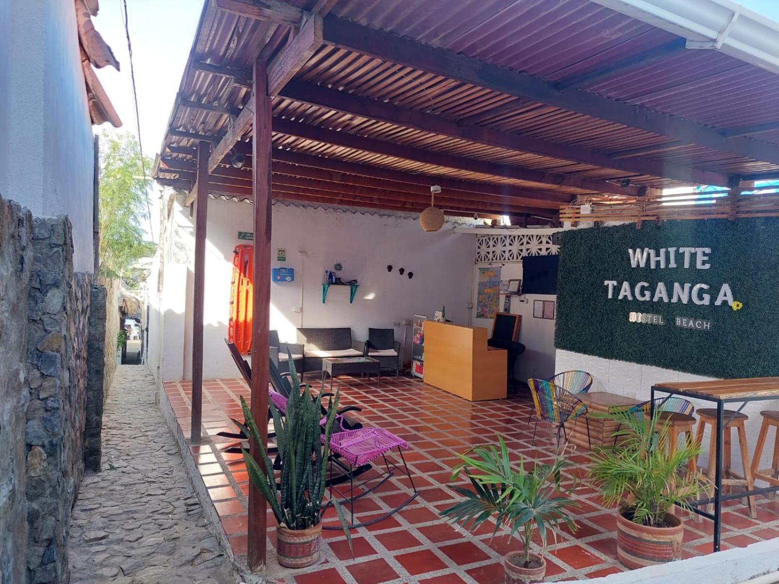 White Taganga Hotel Luaran gambar