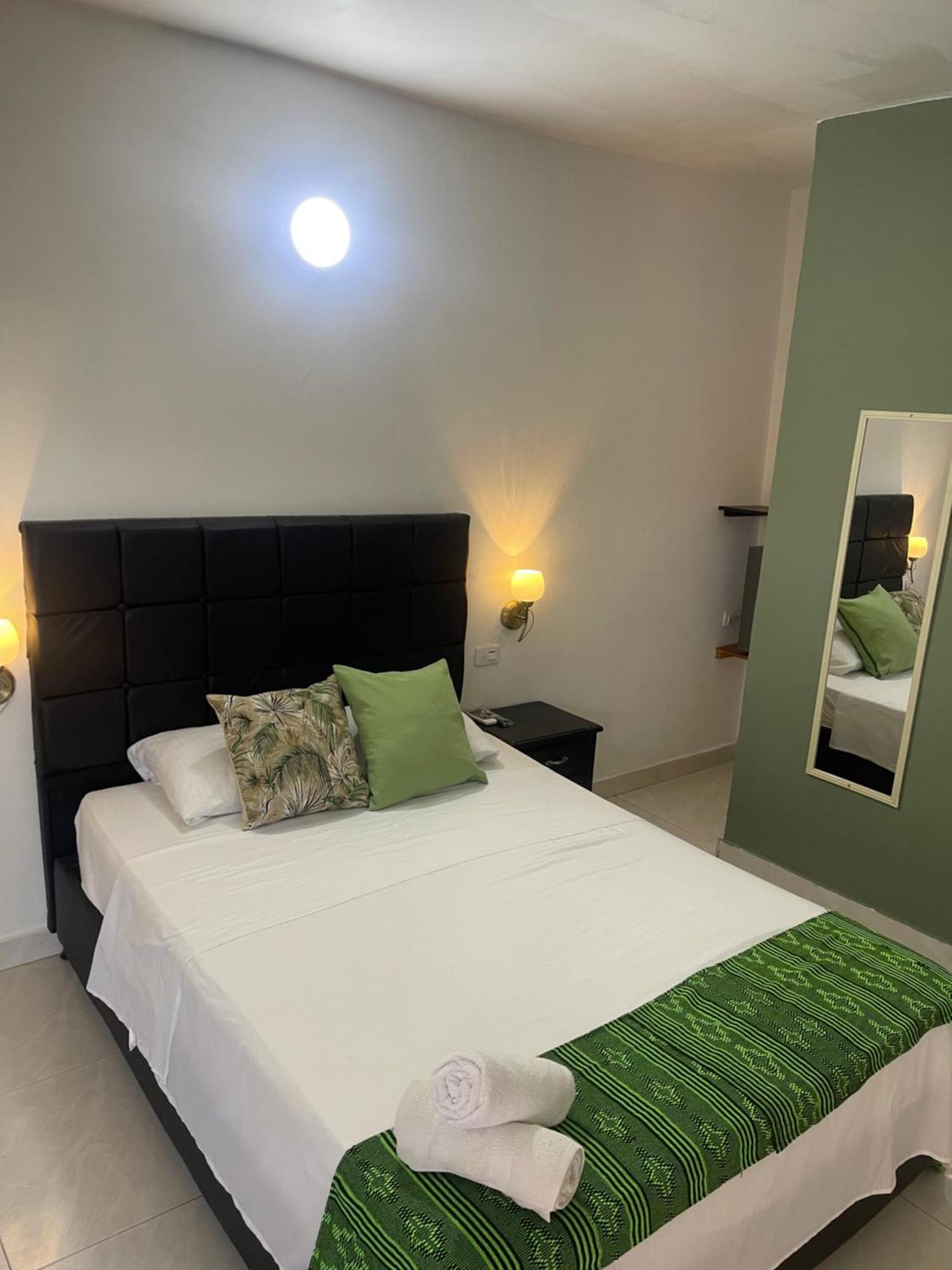 White Taganga Hotel Luaran gambar